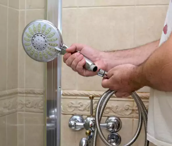 Professional Shower Repair Specialist in Kalamazoo, MI: Schedule Affordable Shower Services with Us