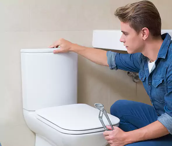 Expert Plumber for Toilet Replacement in Kalamazoo, MI: Schedule Affordable Toilet Replacement Services with Us